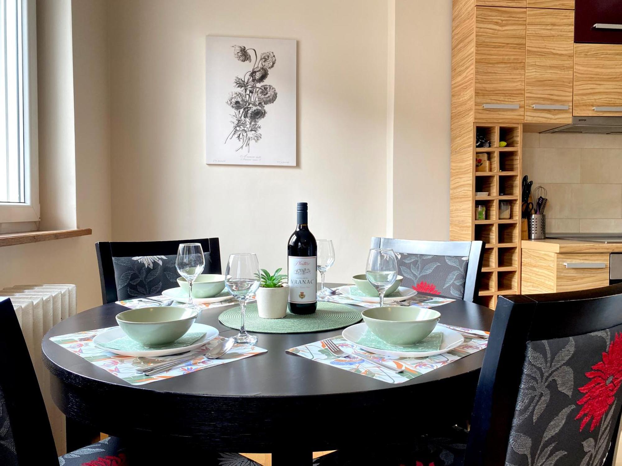 Quince Apartment-Free Parking-City Center Βελιγράδι Εξωτερικό φωτογραφία